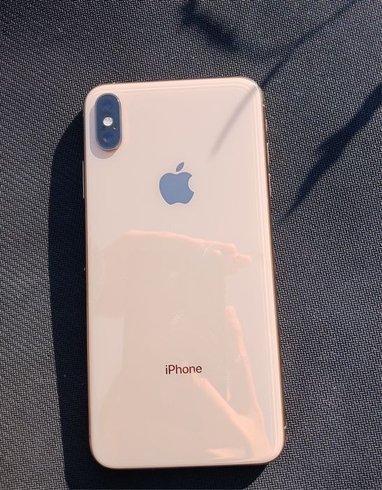 Продам Айфон Xs Max 256гб