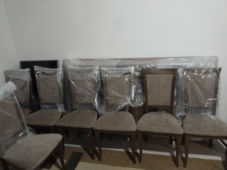 Продам стол и стулья