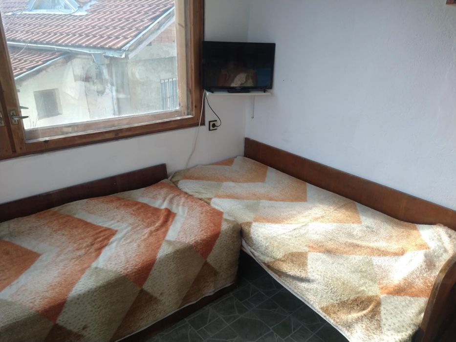 Дава се под наем Двустаен апартамент в Самоков - 40 кв.м за 306 € - Снимка #5