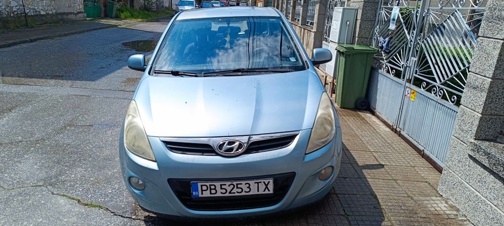 Продавам Хюндай и20