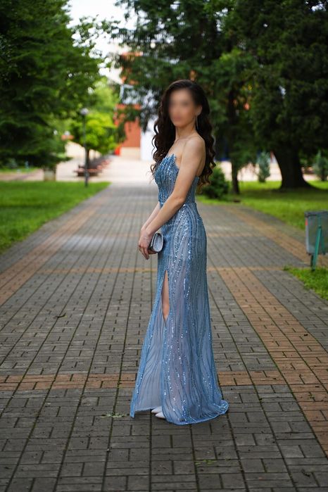 Дизайнерска бална рокля