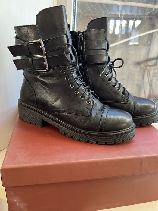 Кожаные зимние ботинки