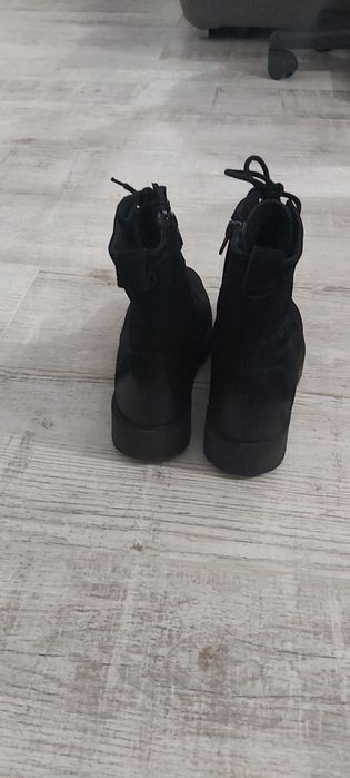 Дамски боти от естествена кожа