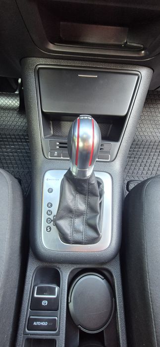 VW Tiguan, 2.0 TDI, 140 cai,Cutie automata DSG, 4x4, 131.500 km reali