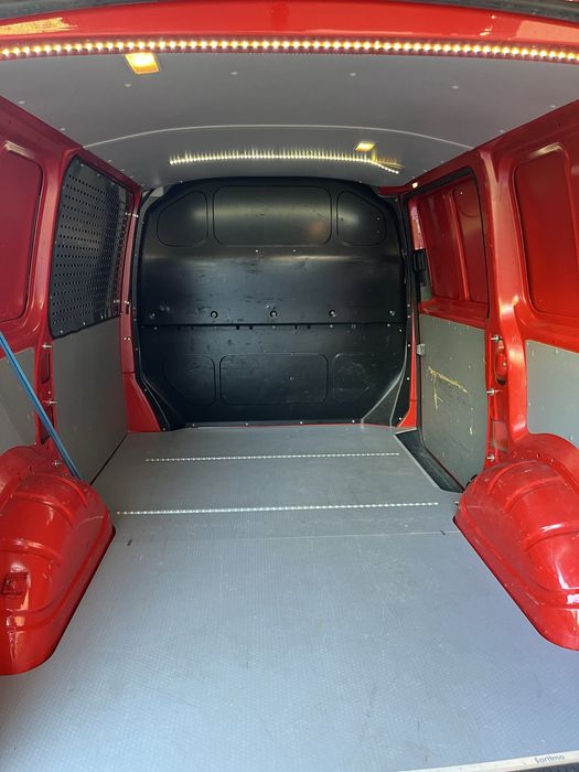 VW T5 Autoutilitara