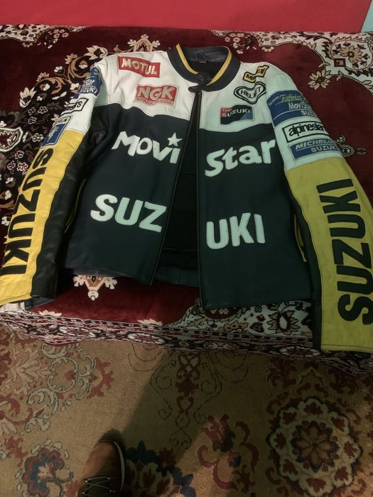 De vanzare trening sergio tacchini purtat doar O Data ..