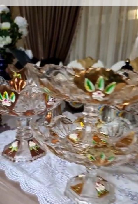 Продаются посуда новые посуду