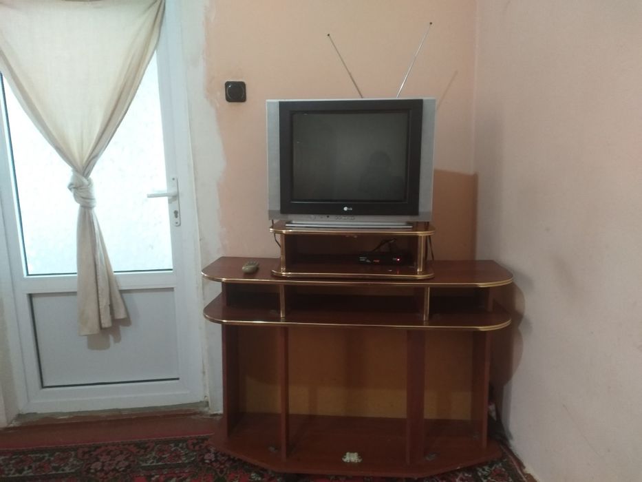 Телевизор сотилади тюнери билан бирга