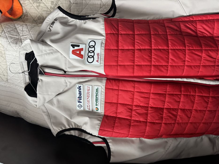 Vist bulgaria ski елек и екип