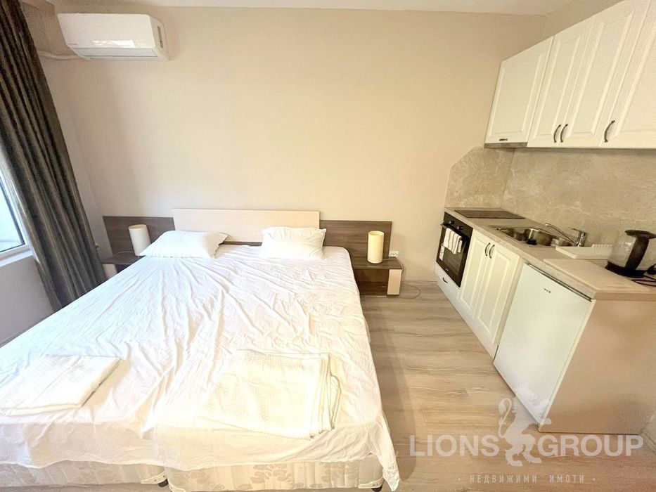 Дава се под наем Едностаен апартамент в к.к. Св.Св. Константин и Елена - 32 кв.м за 300 € - Снимка #3