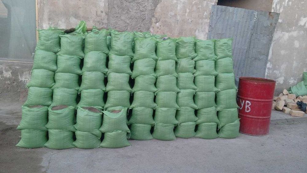 Klines,qum semet mahlxsulotlari bor yetkizib berish xizmati bor