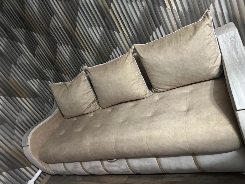 Диван 2 метра за 140000