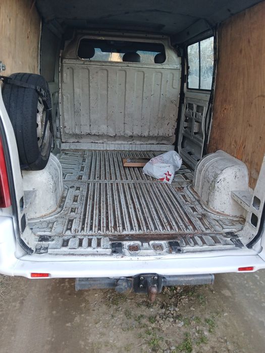 Vând sau skimb Opel movano