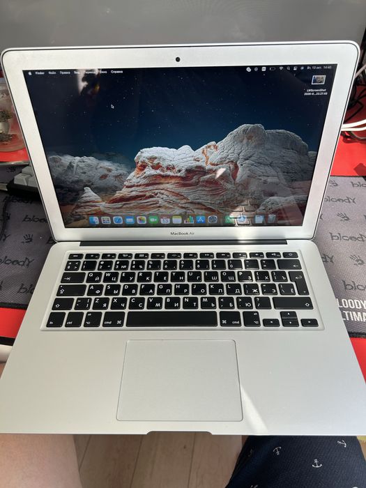 Продам MacBook Air 13”