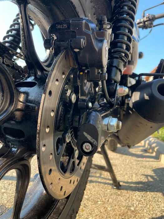 Motocicleta Royal Enfield Hunter 350