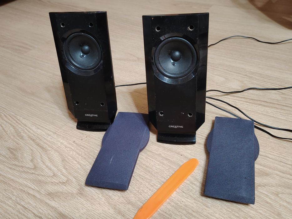 Boxe PC 2.0 de buget  A4tech si Creative Inspire 280 pt calculator.
