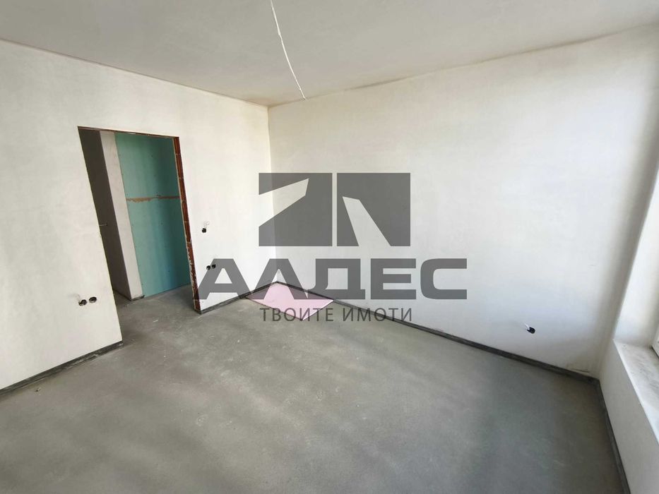 Продава се Двустаен апартамент в София, Банишора - 107 кв.м за 1278 €/кв.м - Снимка #6