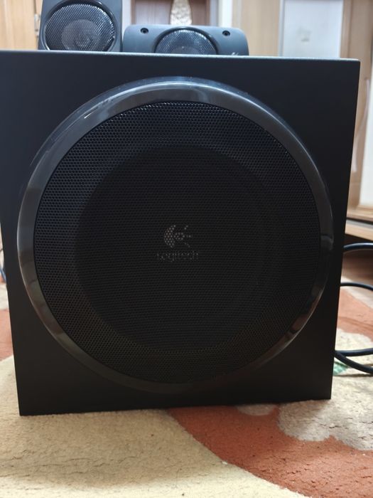 Sistem audio Logitech Z906