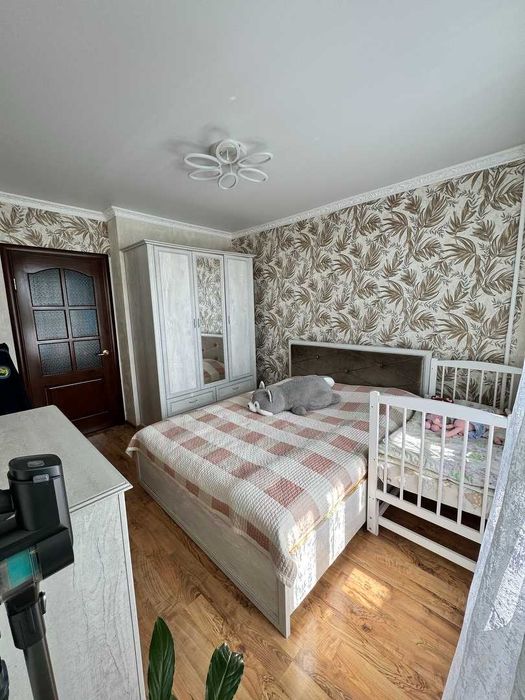 Продам 3 комнатную квартиру