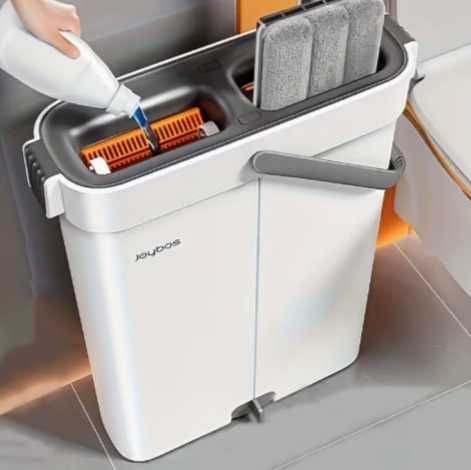 Комплект Нов, за почистване на дома,с моп и кофа-сухо и мокро,тънък