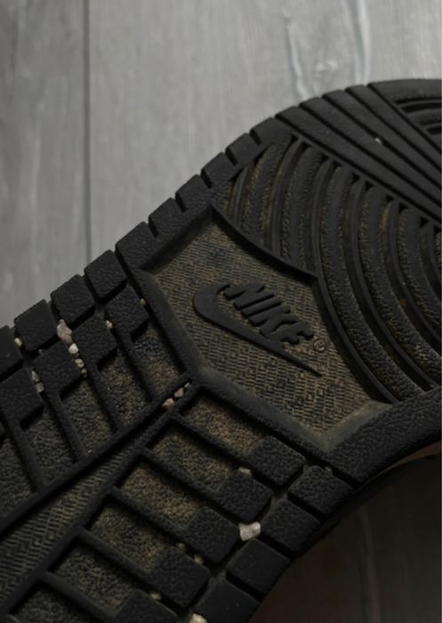 Jordan 1 Air Retro High Black Snake (pentru femei)