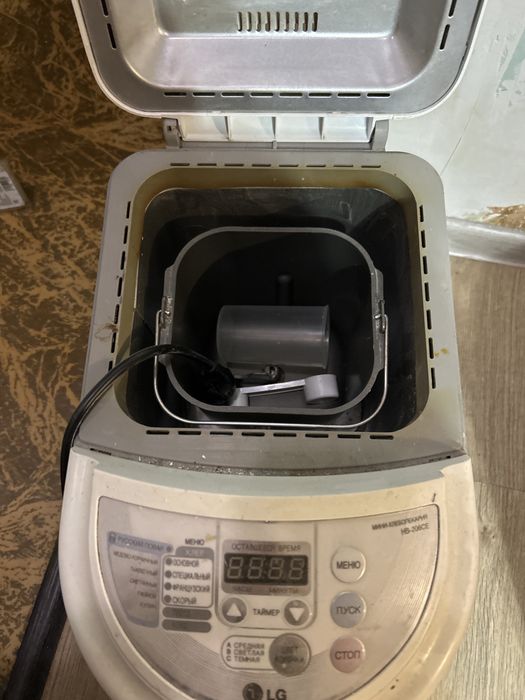 Хлебопечка LG HB-206CE