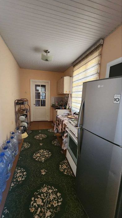 Urtasaroyda suvni buyida Dacha sotiladi!