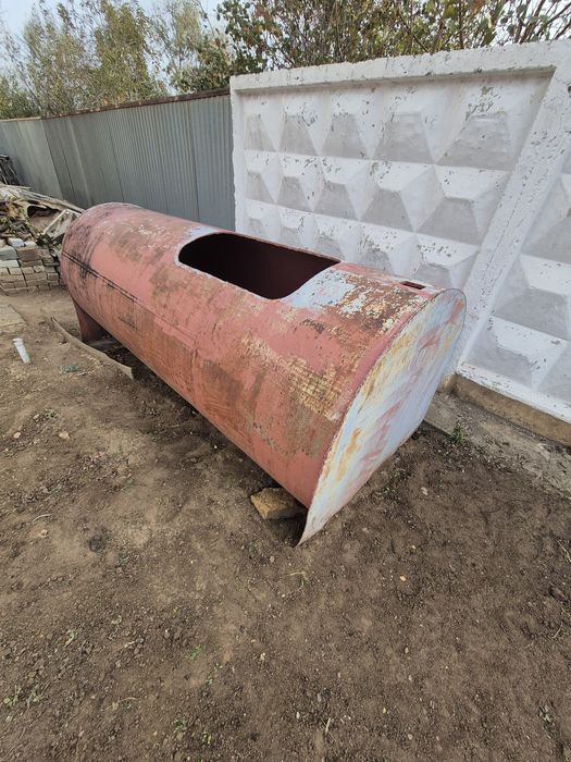 Продам емкость под воду