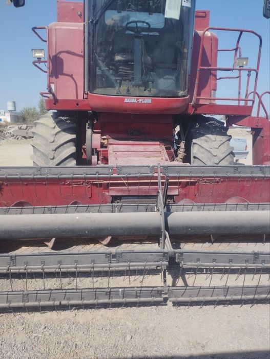 Case 2366 sotiladi matori yangi qilingan noldan