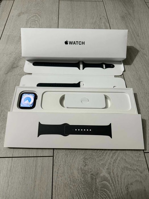 Apple watch SE space gray