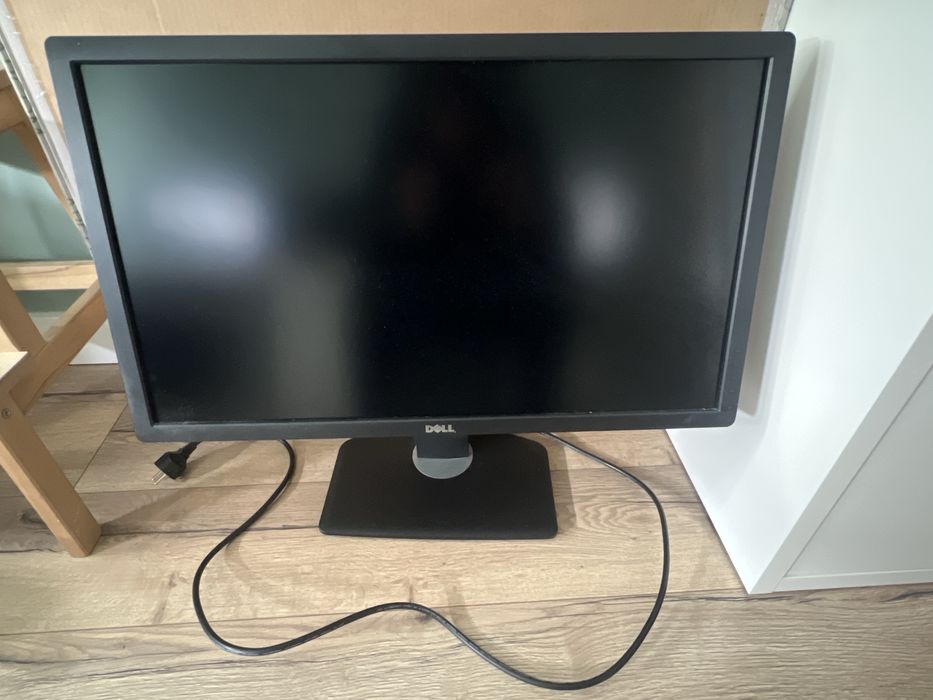 PC i7 + 16GB RAM + Monitor Dell 27” U2711 – PREȚ MIC / URGENT