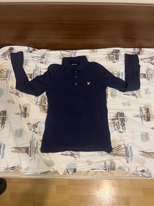 Продавам блуза/поло Lyle & Scott, размер S, тъмносиньо