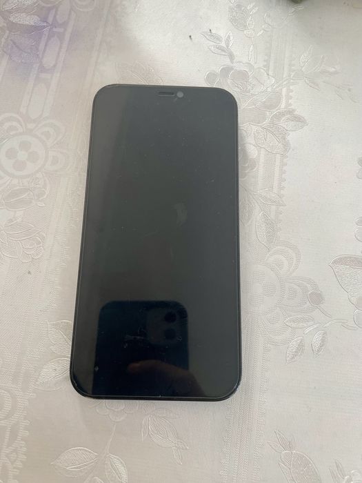 Iphone 12 pro karobka yoq