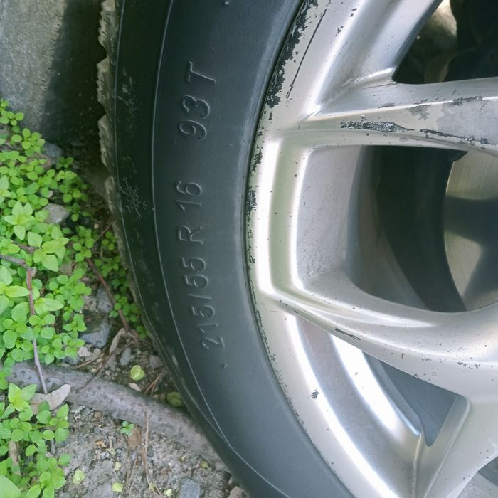 Продам резину с дисками