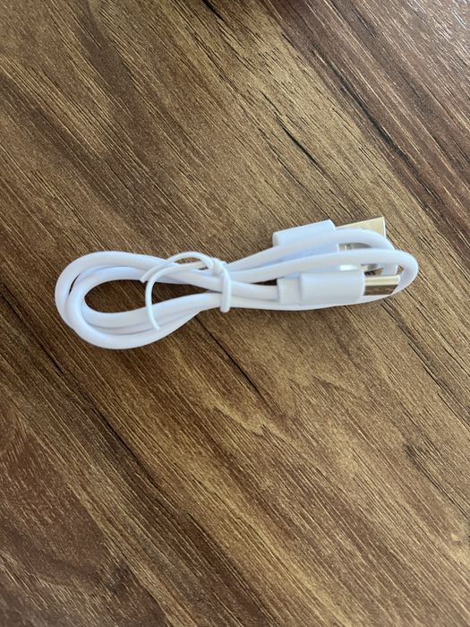 Мини мускулен масажор и вакуумен масажор.