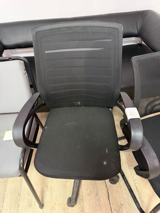 Офисная мебель б/у столы стуля