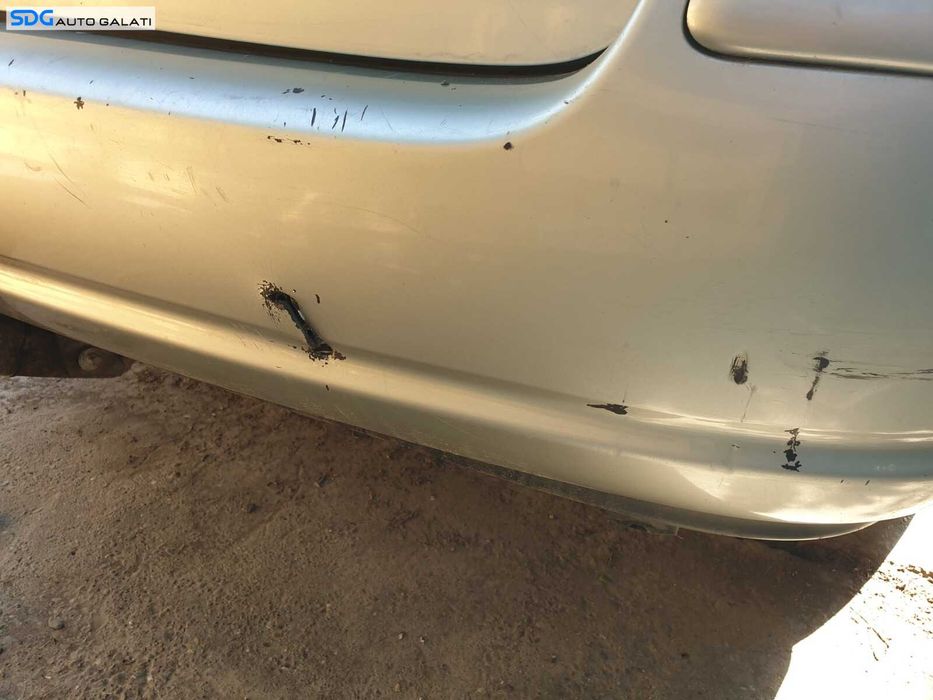 Bara Spoiler Spate cu Imperfectiuni Toyota Avensis T25 Break Combi 2003 - 2009 Culoare 1C0 [C9008]