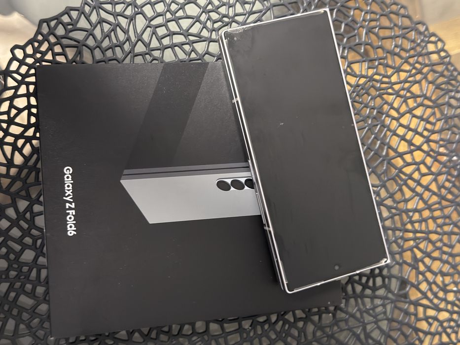 Samsung Galaxy Z Fold 6