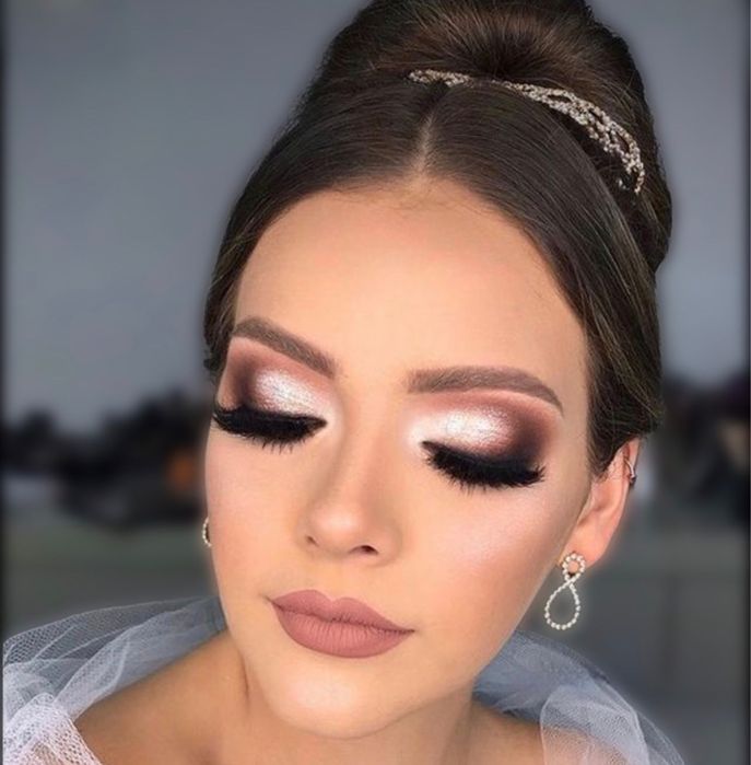 150 lei Machiaj   Make-up profesional/ Machiaj de seara coafat