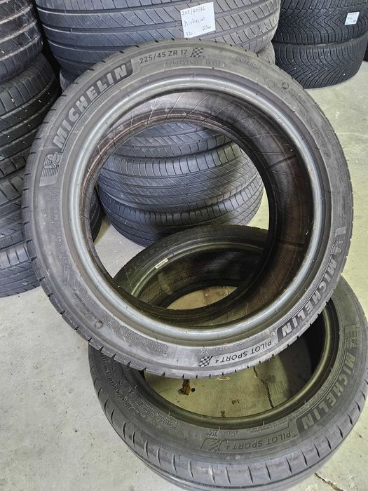 2бр 225/45/17 MICHELIN 6,8мм грайфер дот:21г безплатен монтаж