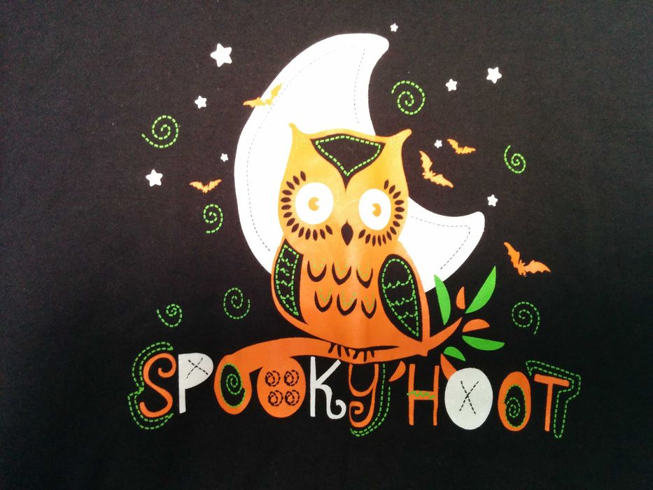 Тениска черна с брокат