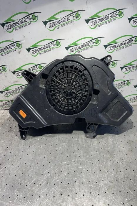 Subwoofer auto Mercedes-Benz ML 2012