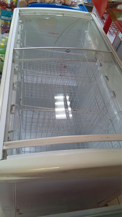 Продам морозильную камеру