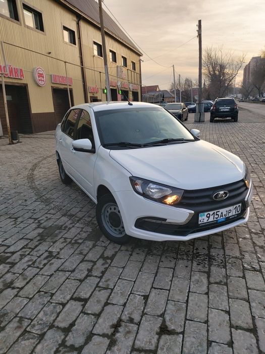 Лада гранта фл 2025года