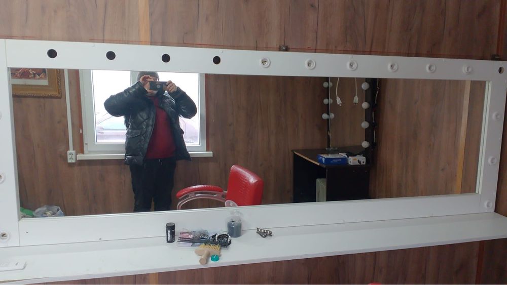 Зеркало кресло