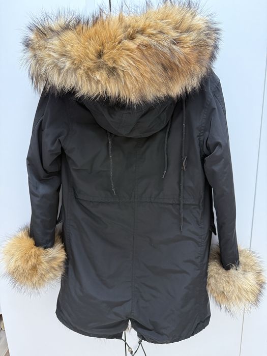 Парка с гръб от естествен косъм