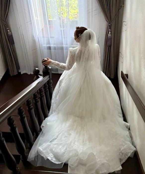 Свадебное платье