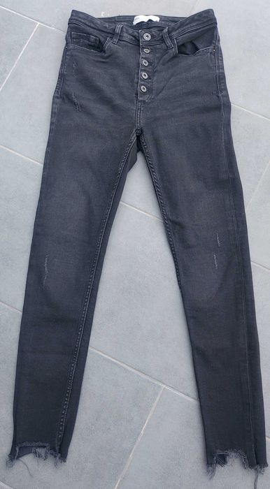 Blugi fete ZARA, marimea S, 36-38, pret 35 lei buc