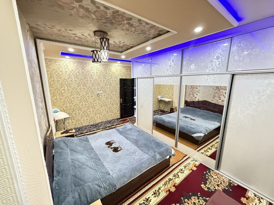 Уй сотилади 2- қават 3 хона юбилейни офис маркет орқасида