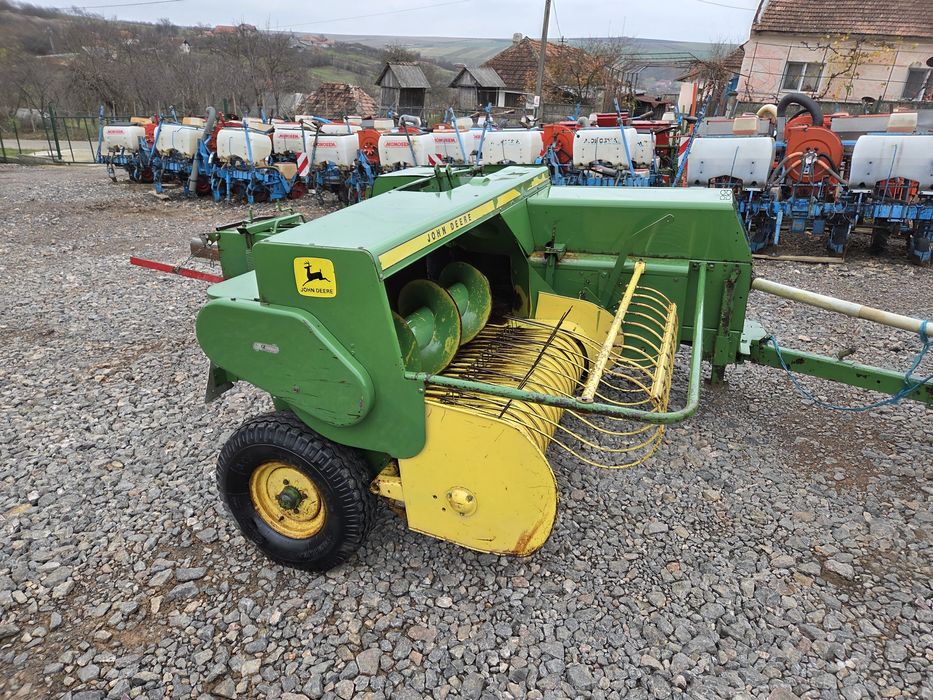 Presa balotat John Deere  336
